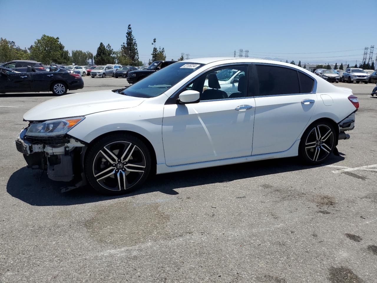 1HGCR2F56HA279916 2017 HONDA ACCORD - Image 1