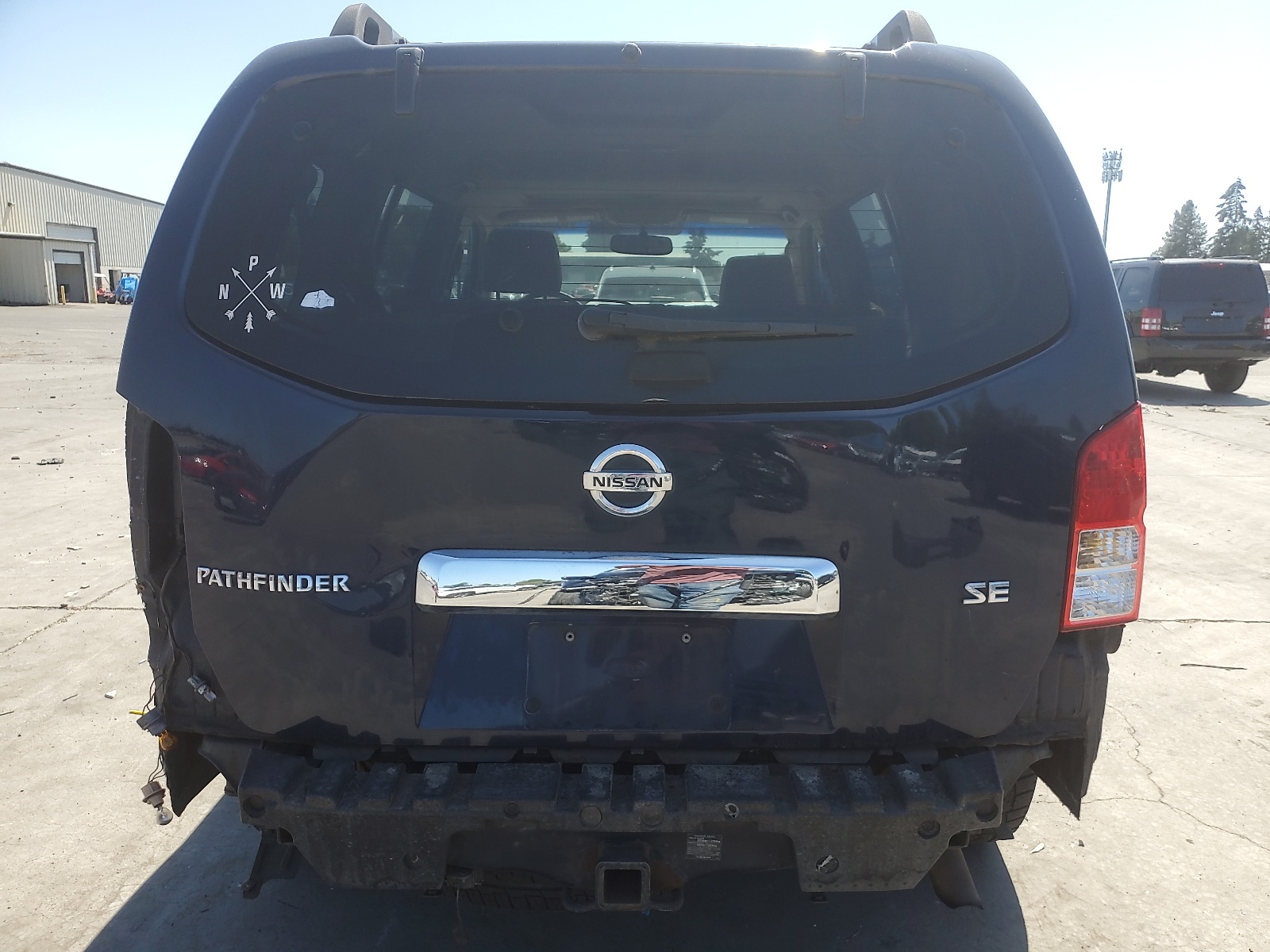 5N1AR18W76C618282 2006 Nissan Pathfinder Le