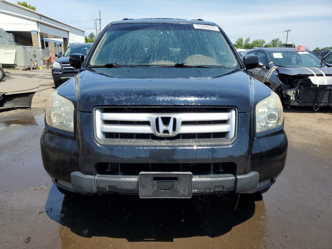 2006 Honda Pilot Lx VIN: 2HKYF18186H519801 Lot: 63056524