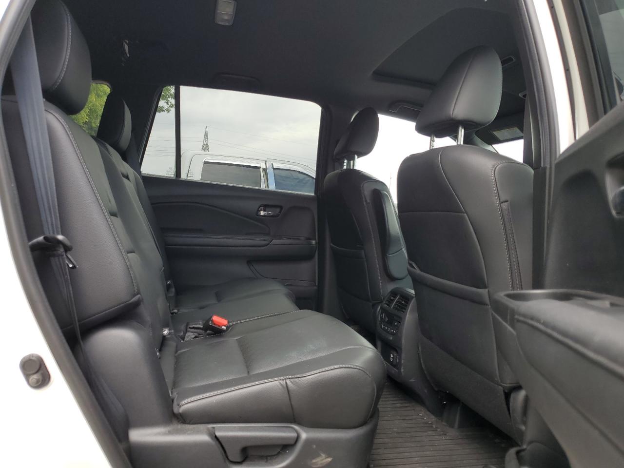 2019 Honda Passport Touring VIN: 5FNYF8H9XKB500271 Lot: 61203584