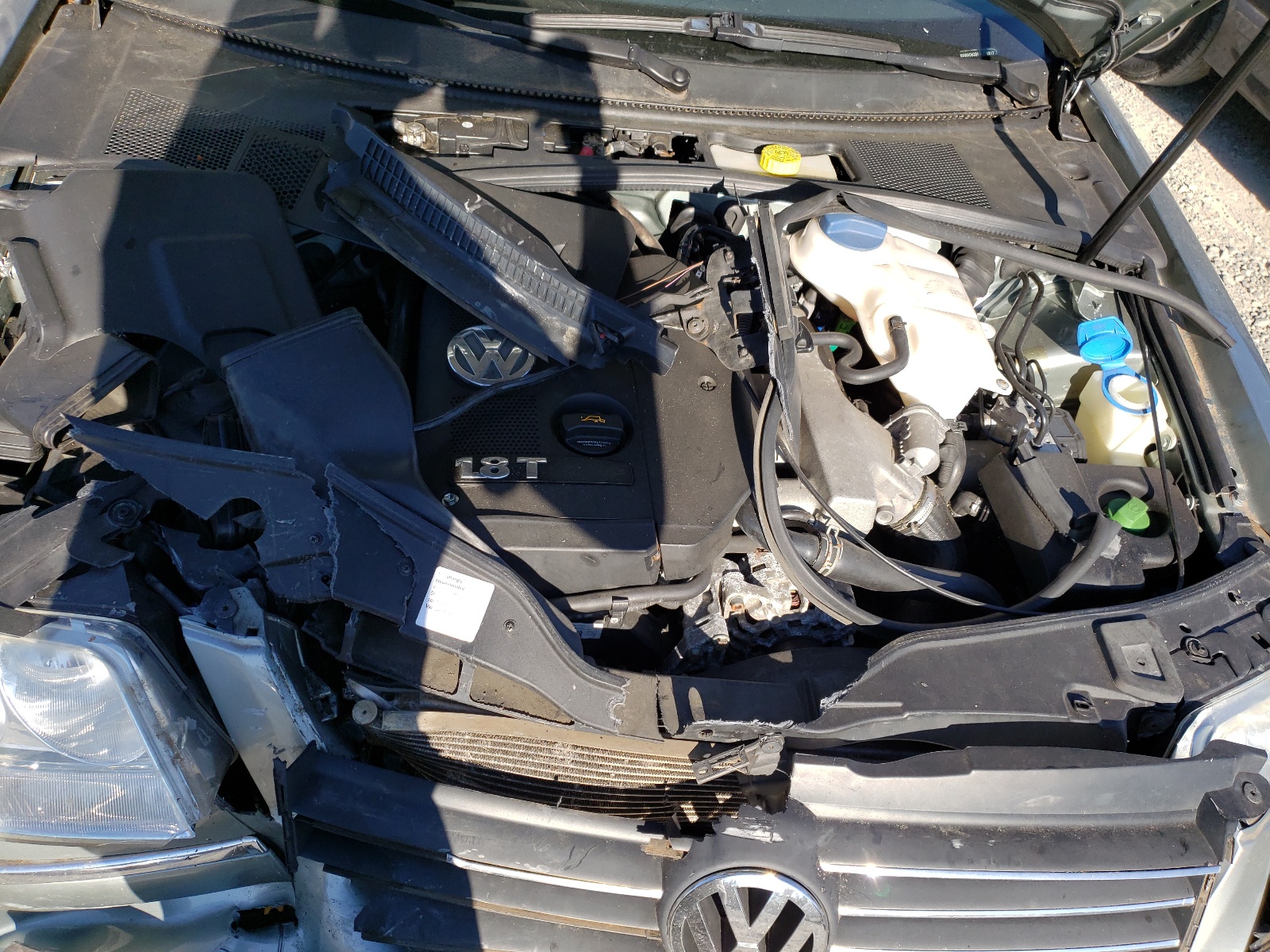 WVWVD63B54E316917 2004 Volkswagen Passat Gls