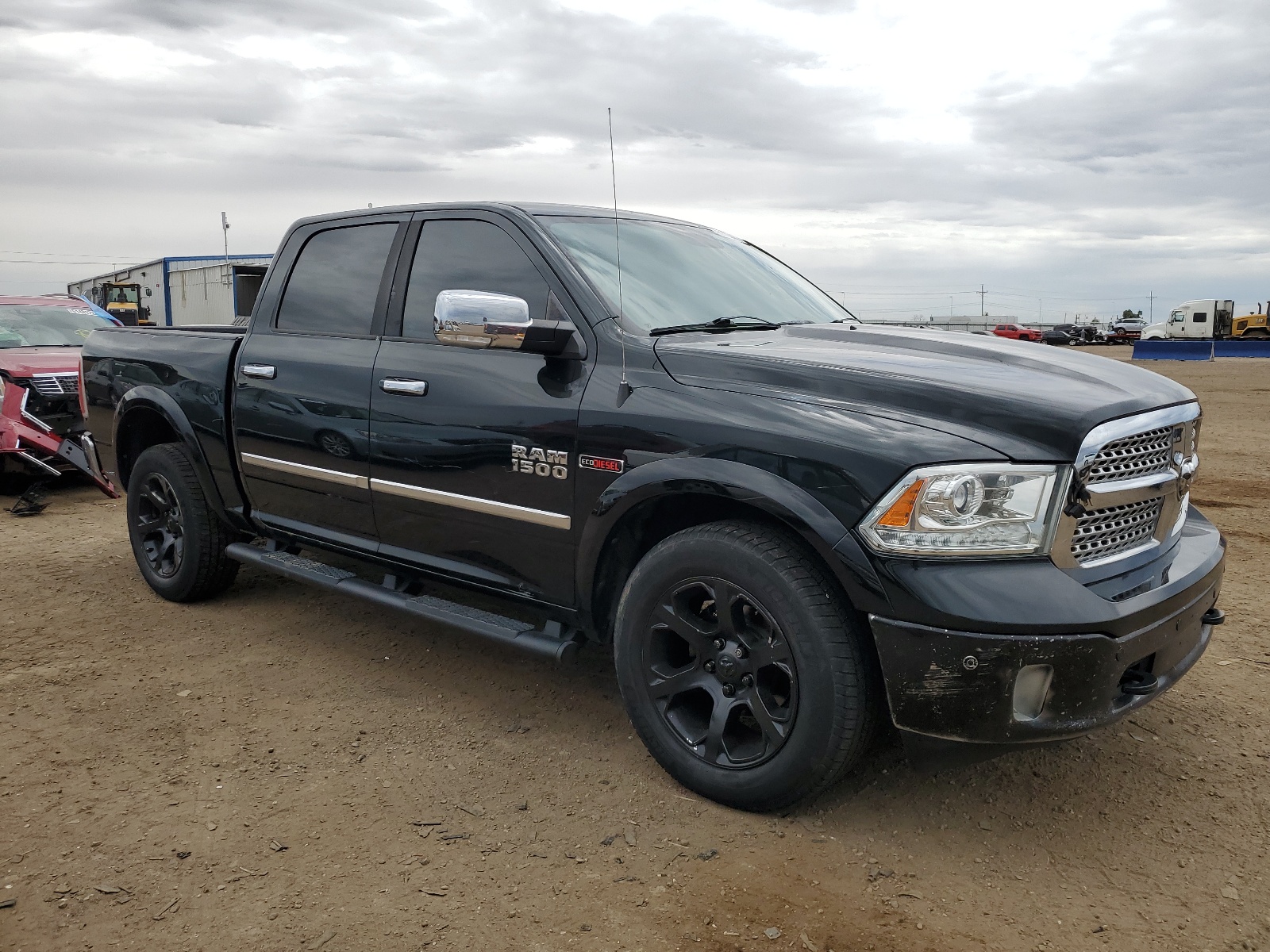 2015 Ram 1500 Laramie vin: 1C6RR7NM8FS699528