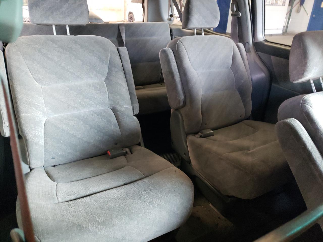 2002 Honda Odyssey Ex VIN: 2HKRL18692H517266 Lot: 64810834