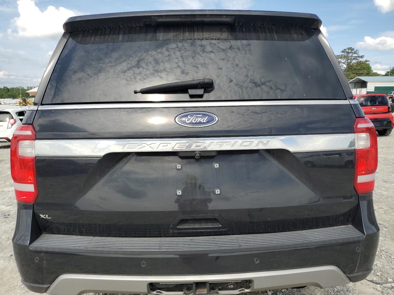 2019 Ford Expedition Xlt VIN: 1FMJU1HT2KEA10284 Lot: 64713834
