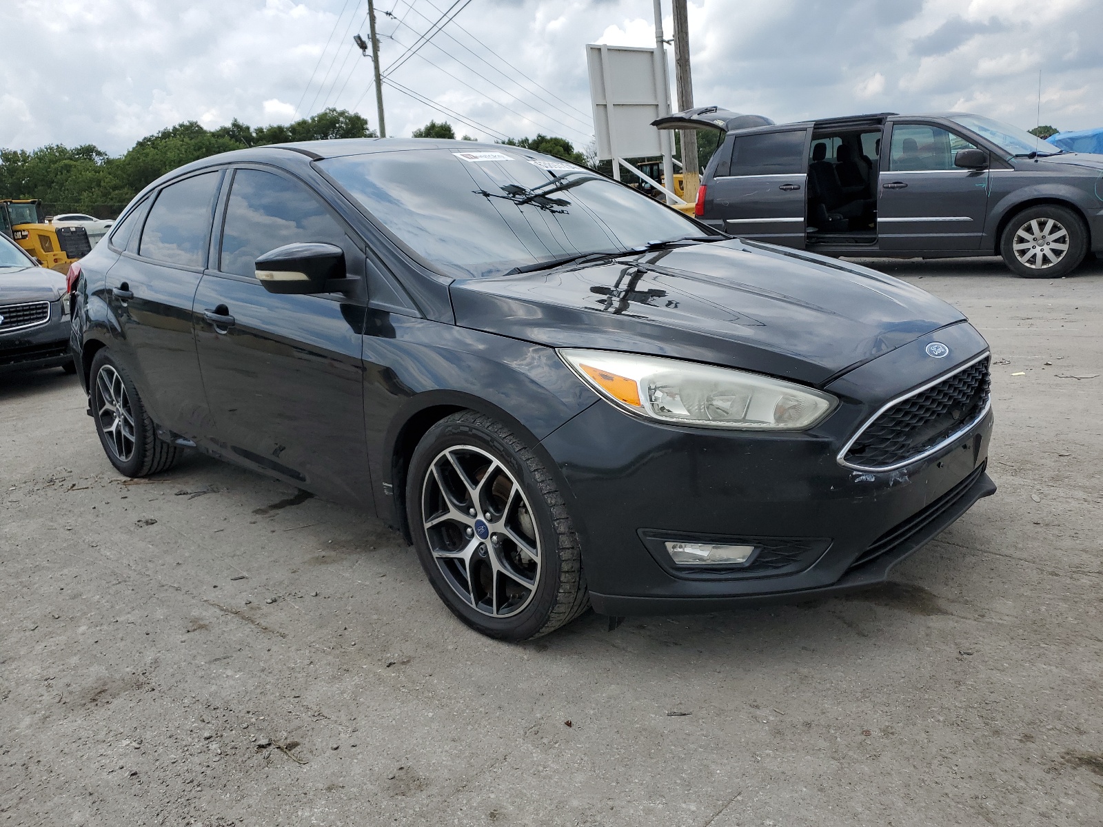 2016 Ford Focus Se vin: 1FADP3F24GL405915