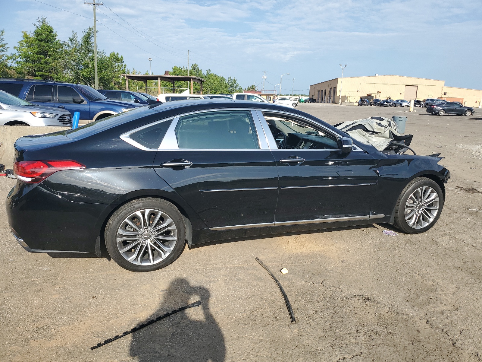 KMHGN4JE6HU195412 2017 Genesis G80 Base