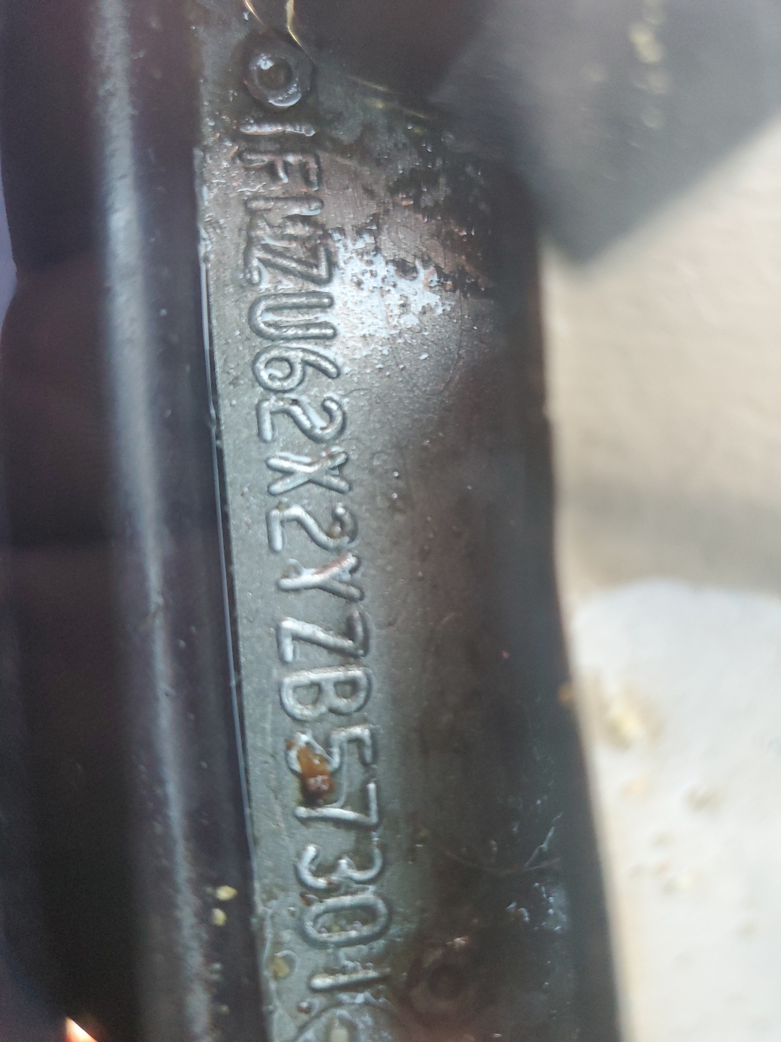 1FMZU62X2YZB57301 2000 Ford Explorer Xls