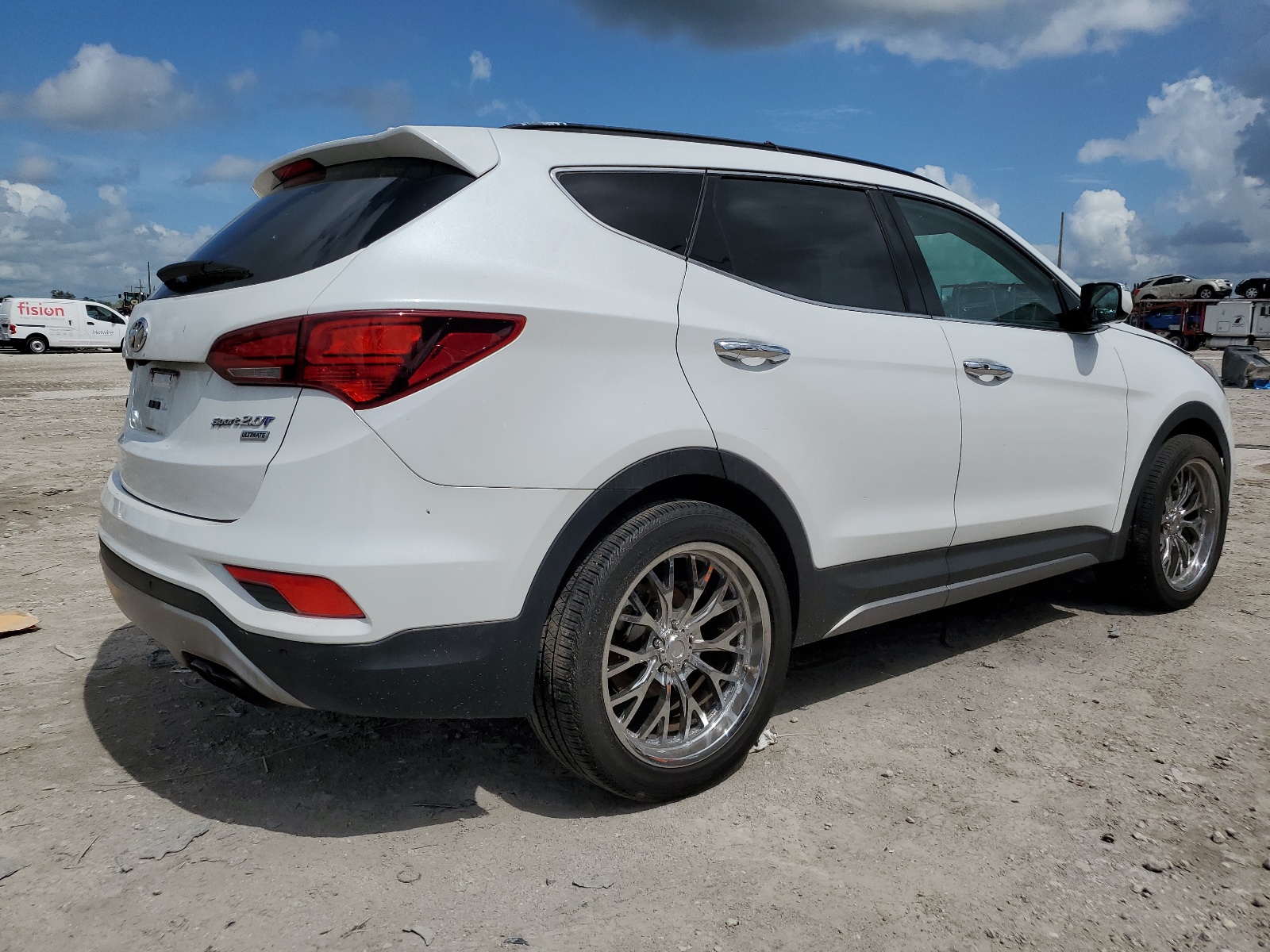 2017 Hyundai Santa Fe Sport vin: 5XYZW4LA2HG477052