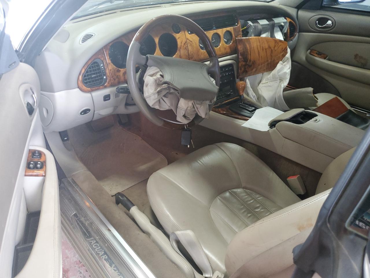 1997 Jaguar Xk8 VIN: SAJGX5744VC013261 Lot: 61306554