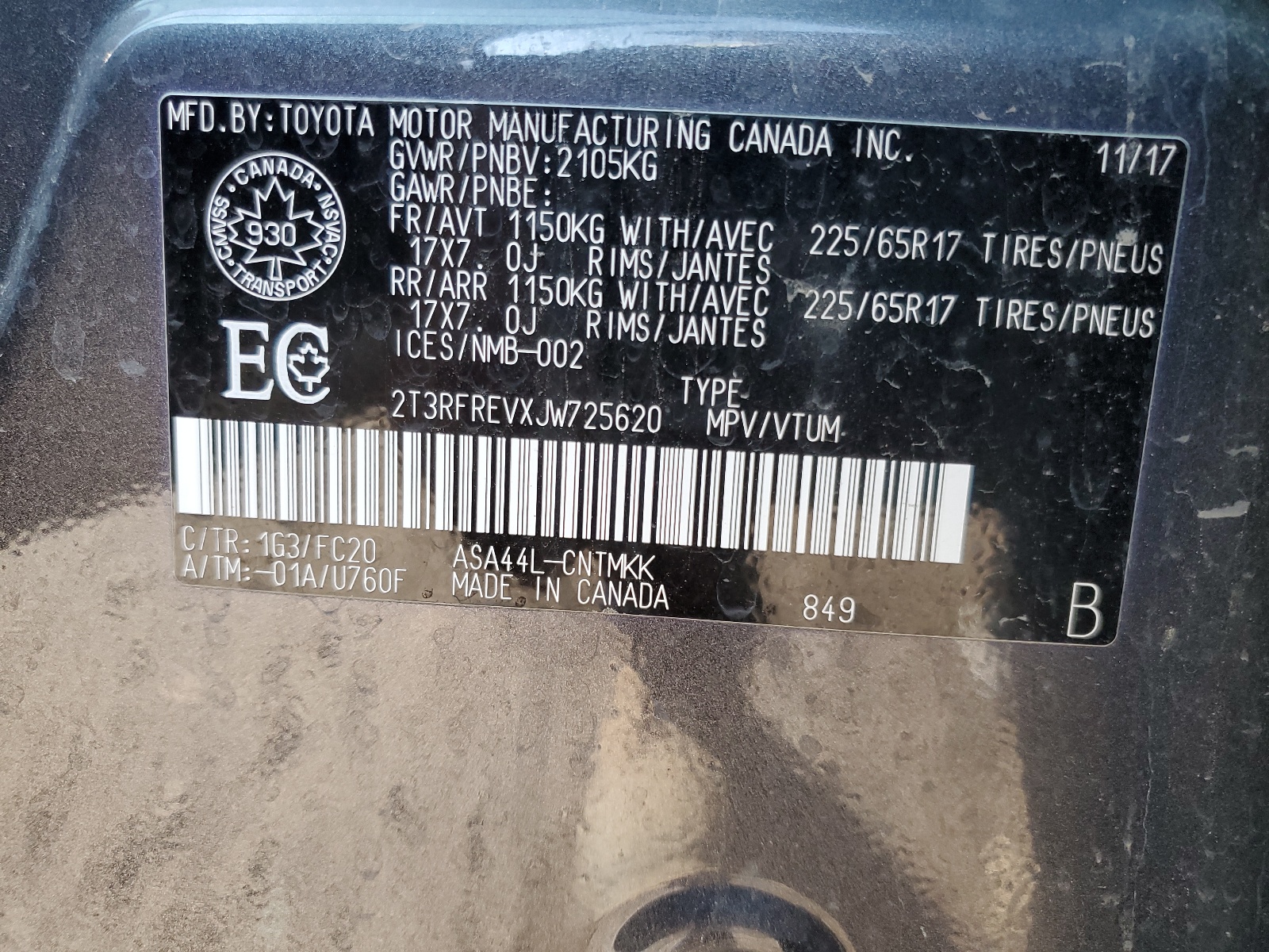 2T3RFREVXJW725620 2018 Toyota Rav4 Adventure