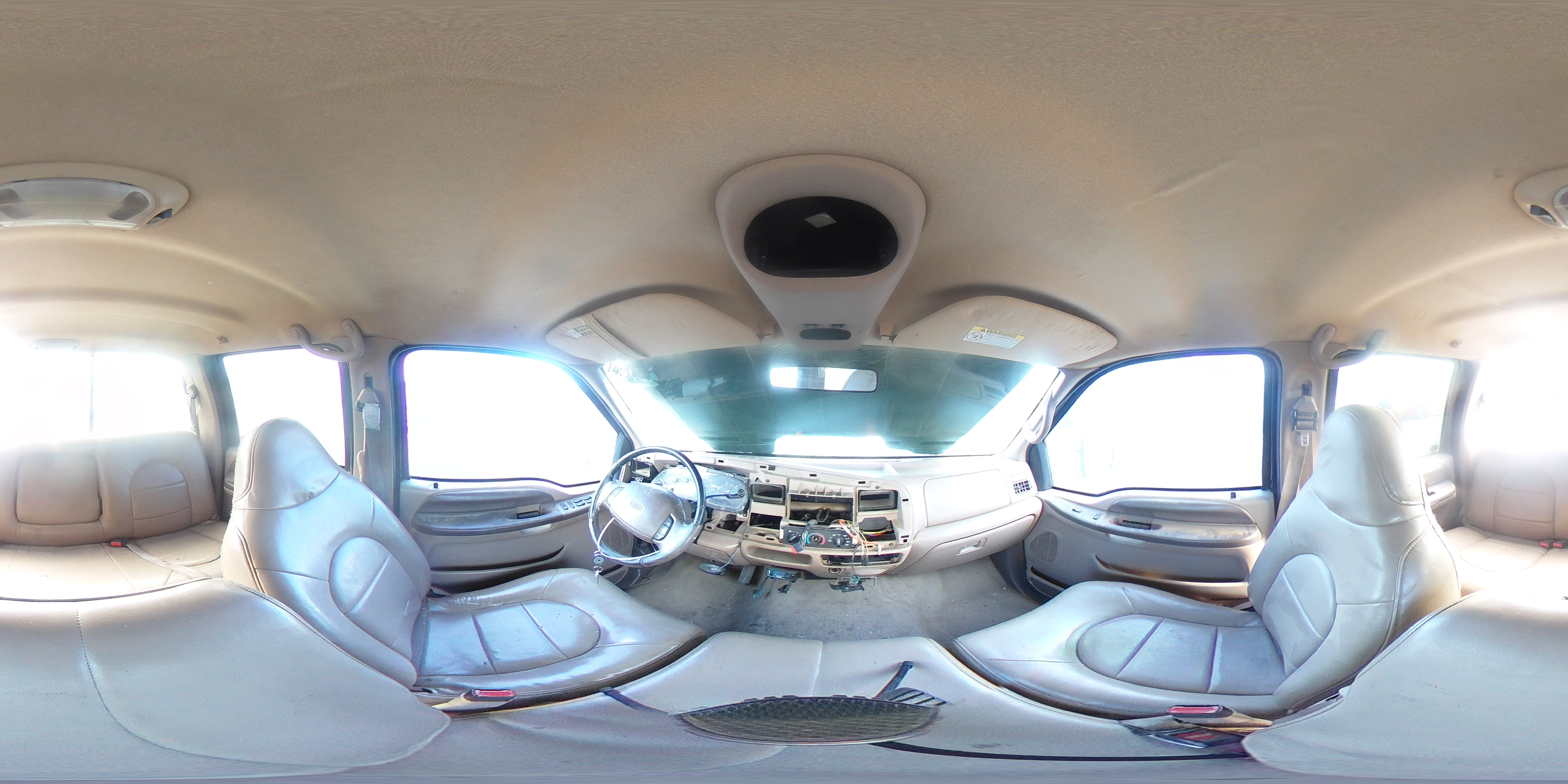 1999 Ford F350 Super Duty VIN: 1FTWW33F2XEE88357 Lot: 63145914