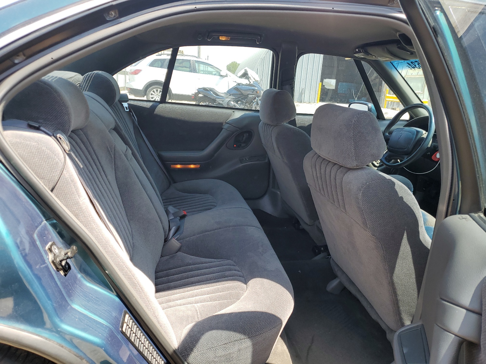 1G2HX52K1W4209148 1998 Pontiac Bonneville Se