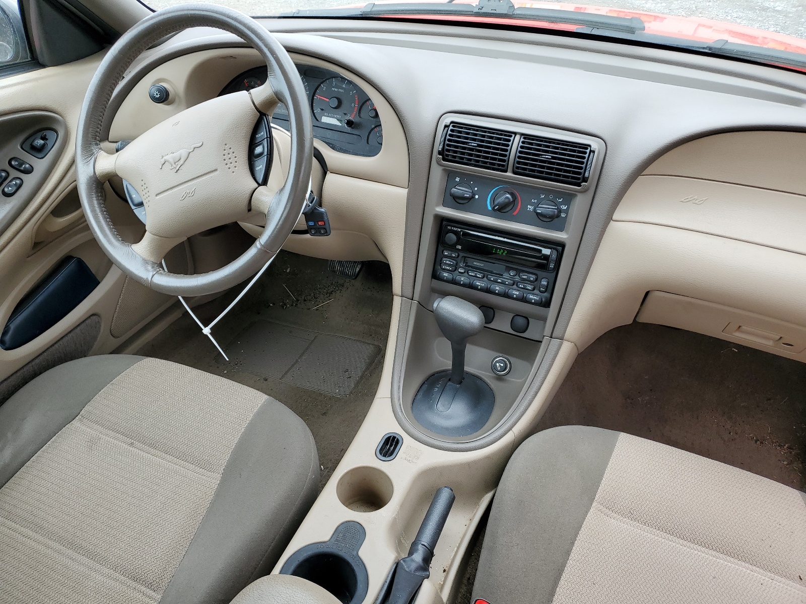 1FAFP40491F132744 2001 Ford Mustang