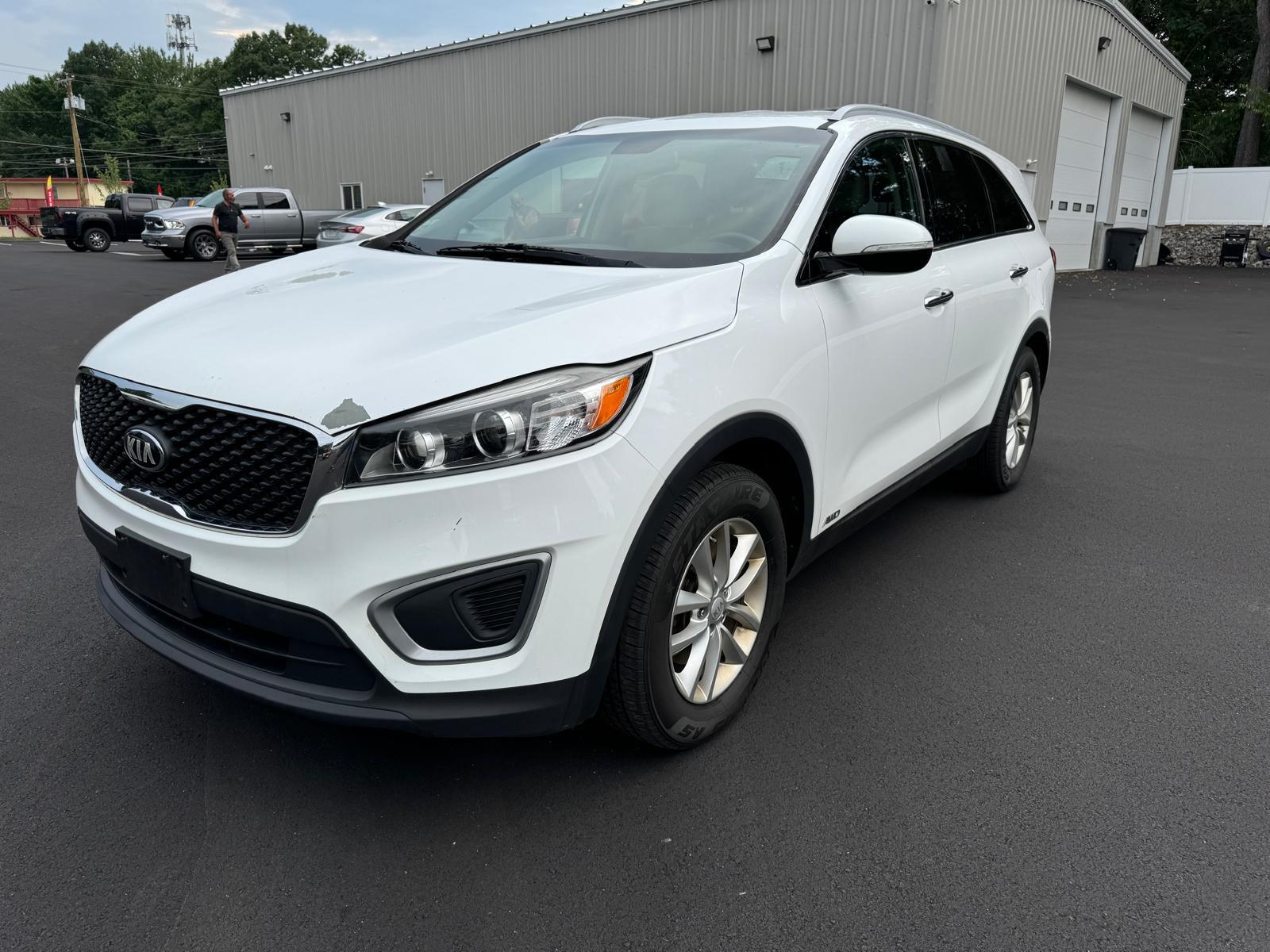 2017 Kia Sorento Lx vin: 5XYPGDA3XHG272281