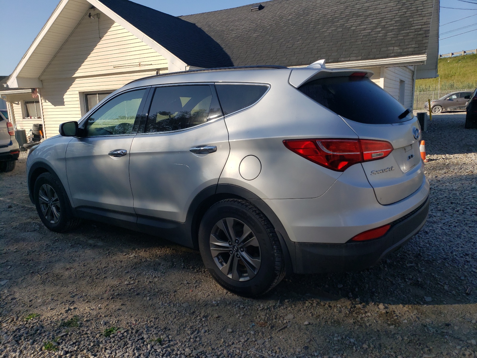 2014 Hyundai Santa Fe Sport vin: 5XYZU3LBXEG150340