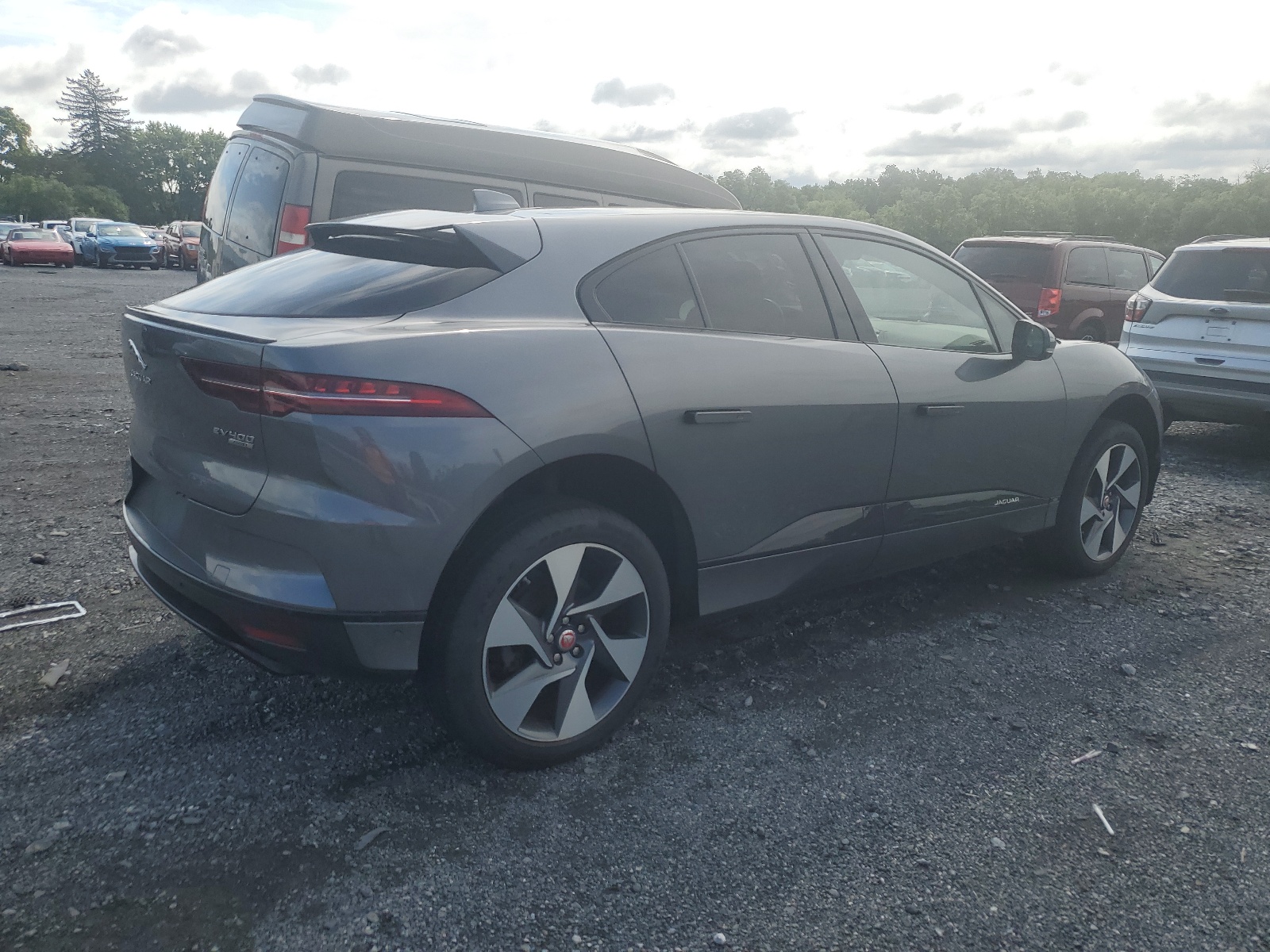 2019 Jaguar I-Pace Se vin: SADHC2S12K1F76186