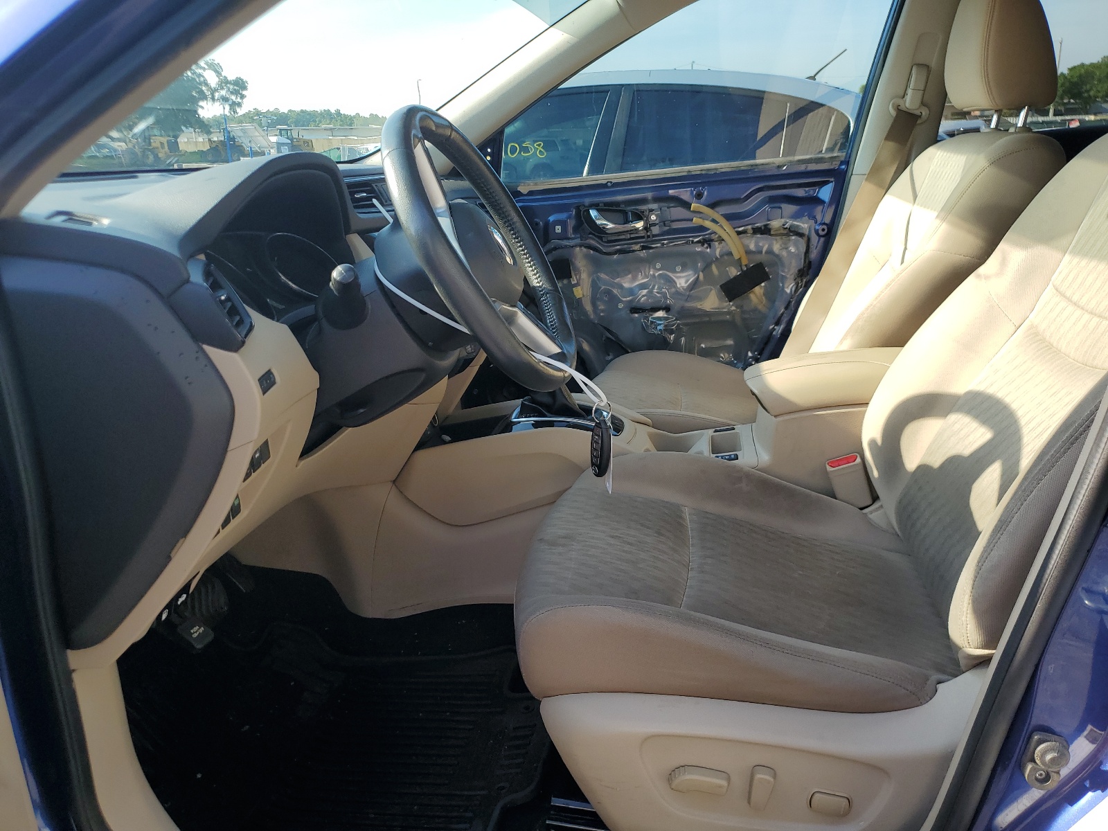 KNMAT2MT1HP577571 2017 Nissan Rogue S