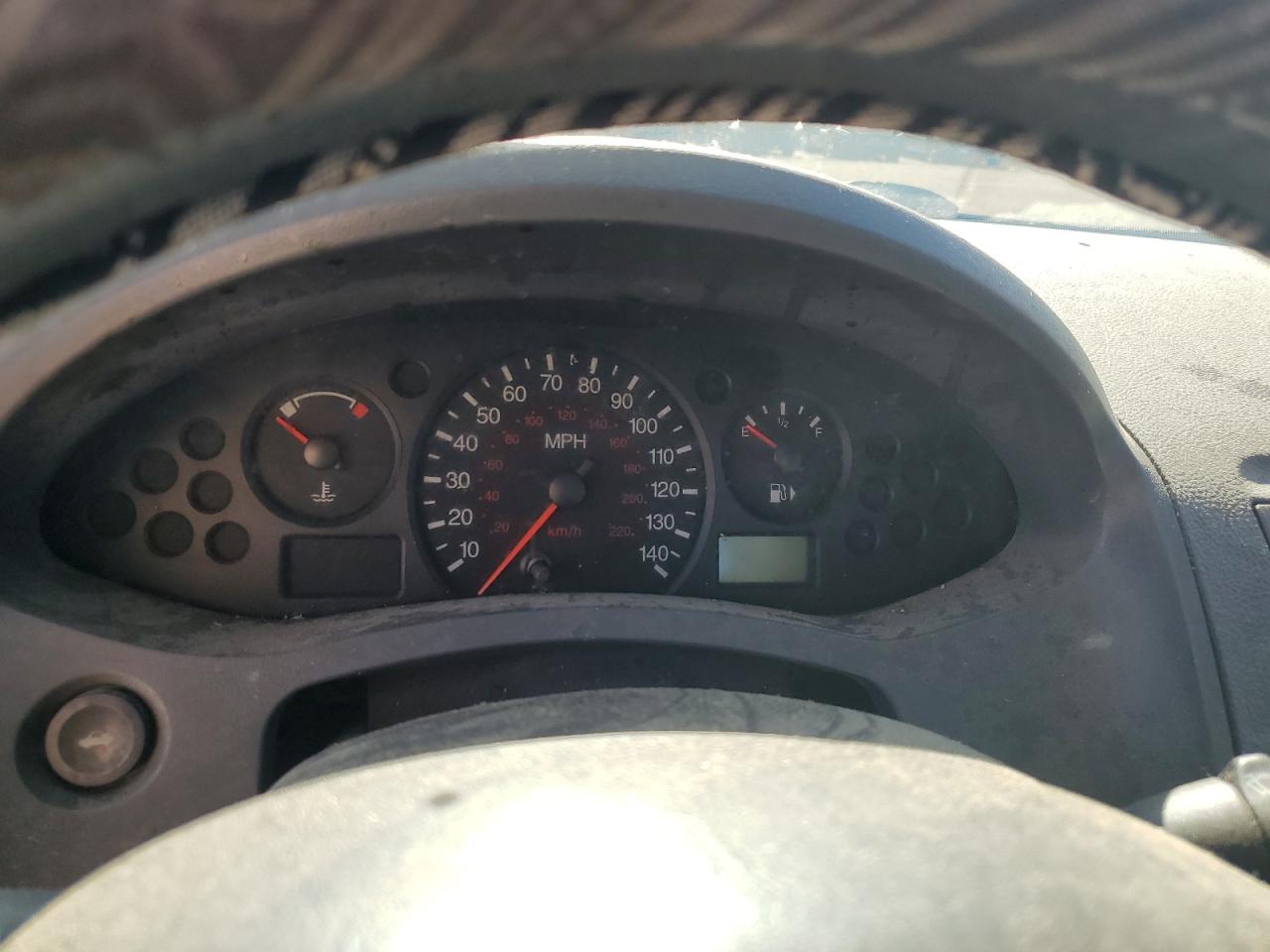1FAFP34NX5W274894 2005 Ford Focus Zx4