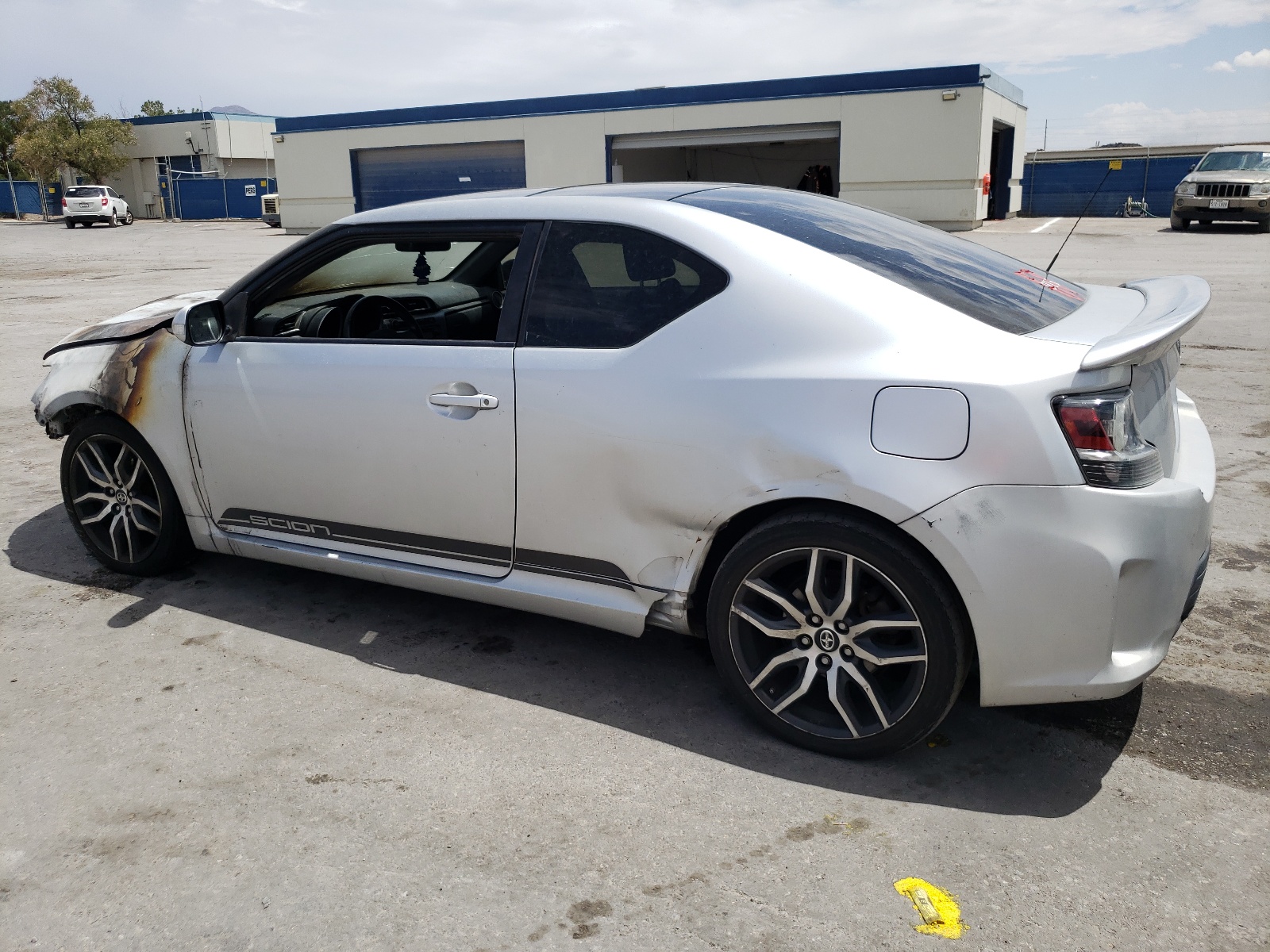 2014 Toyota Scion Tc vin: JTKJF5C76E3075602