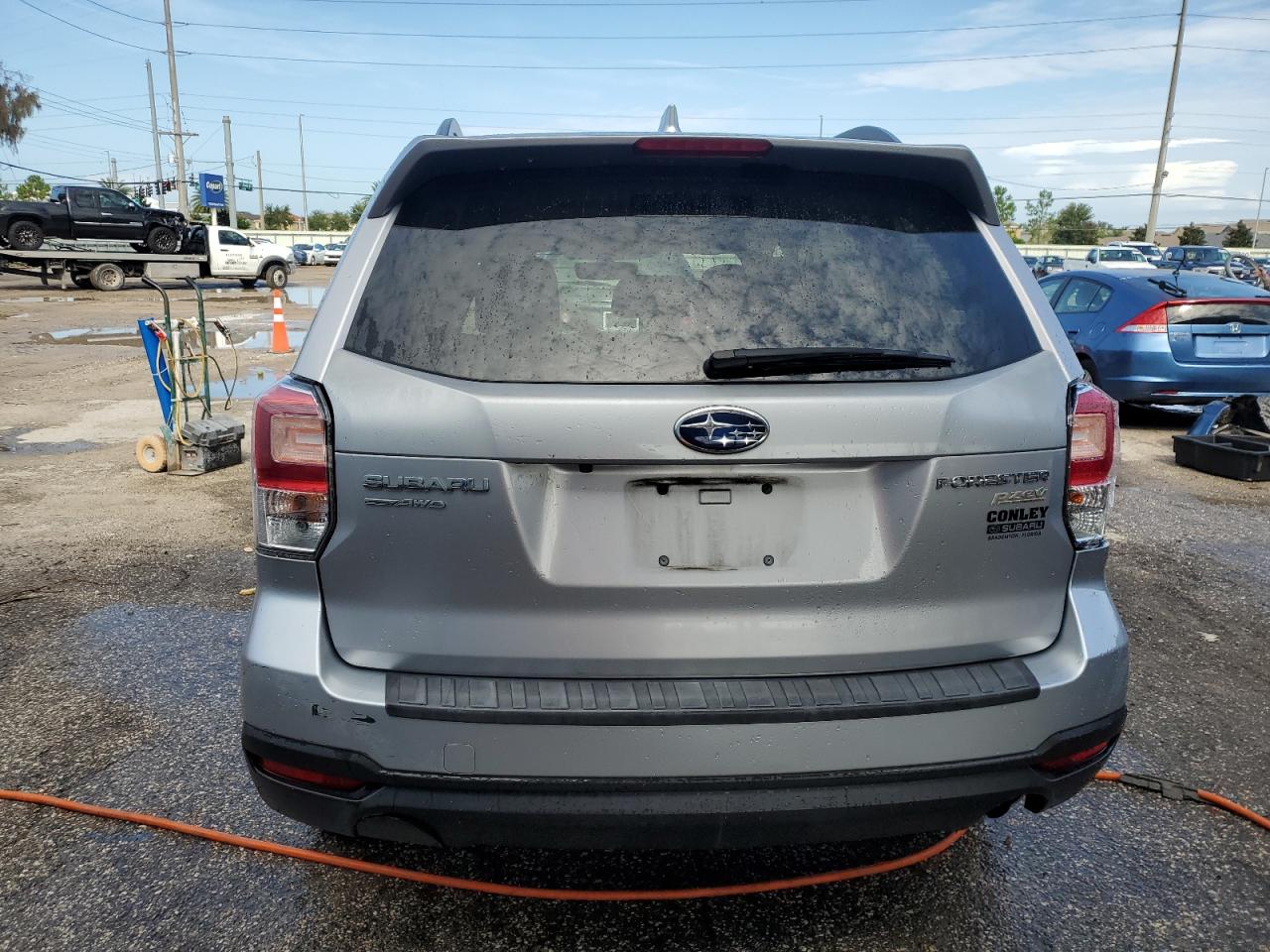 2017 Subaru Forester 2.5I Premium VIN: JF2SJAEC8HH469009 Lot: 63010084