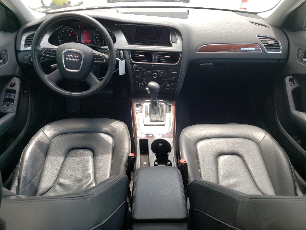 2011 Audi A4 Premium Plus VIN: WAUFFAFL8BN025909 Lot: 63878584