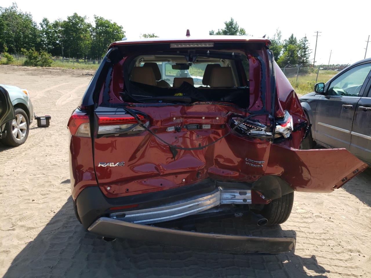 2020 Toyota Rav4 Limited VIN: 4T3DWRFV7LU009995 Lot: 63879904