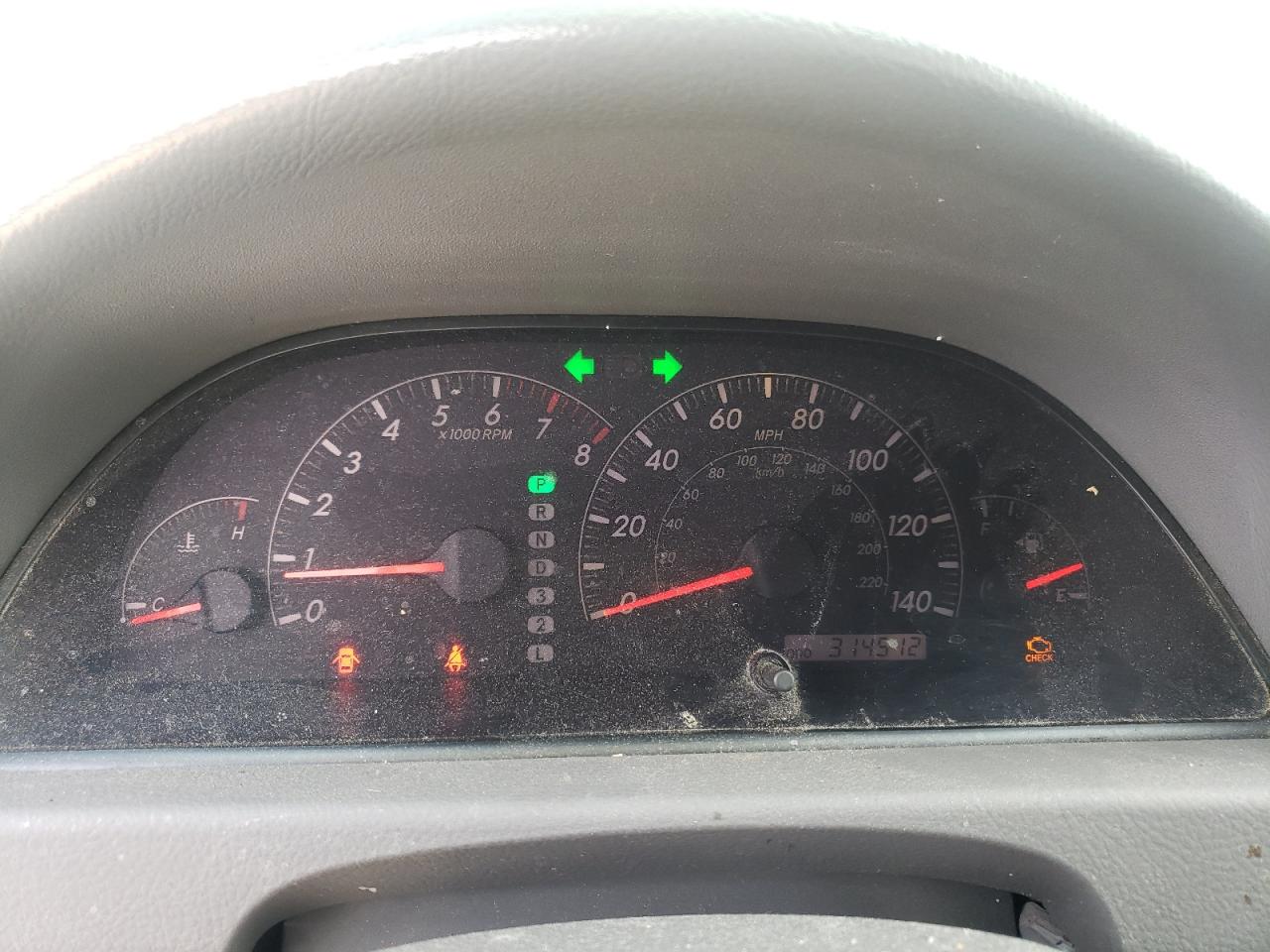 2005 Toyota Camry Le VIN: 4T1BF32K35U595588 Lot: 63861684