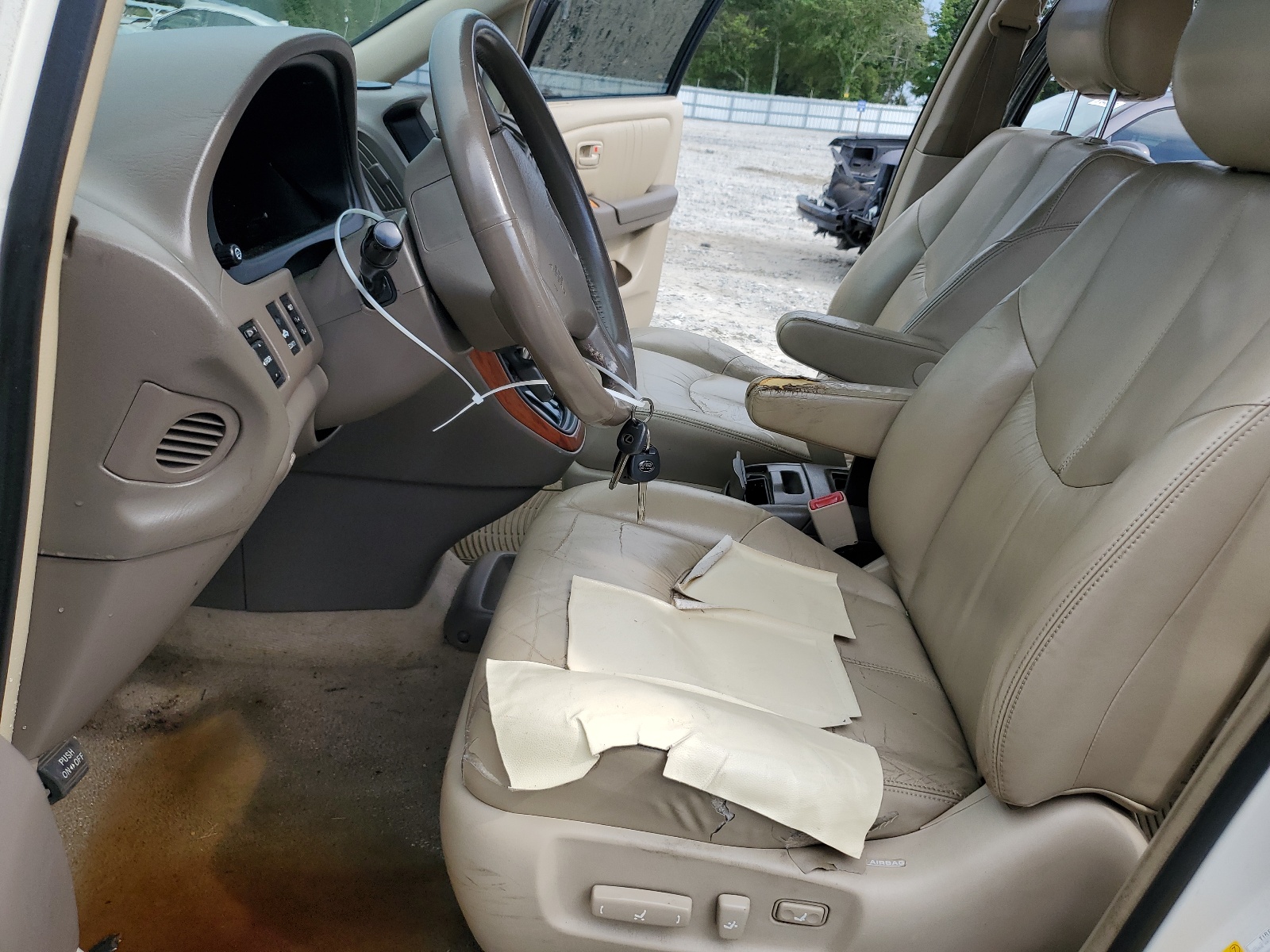 JT6HF10U6Y0100830 2000 Lexus Rx 300