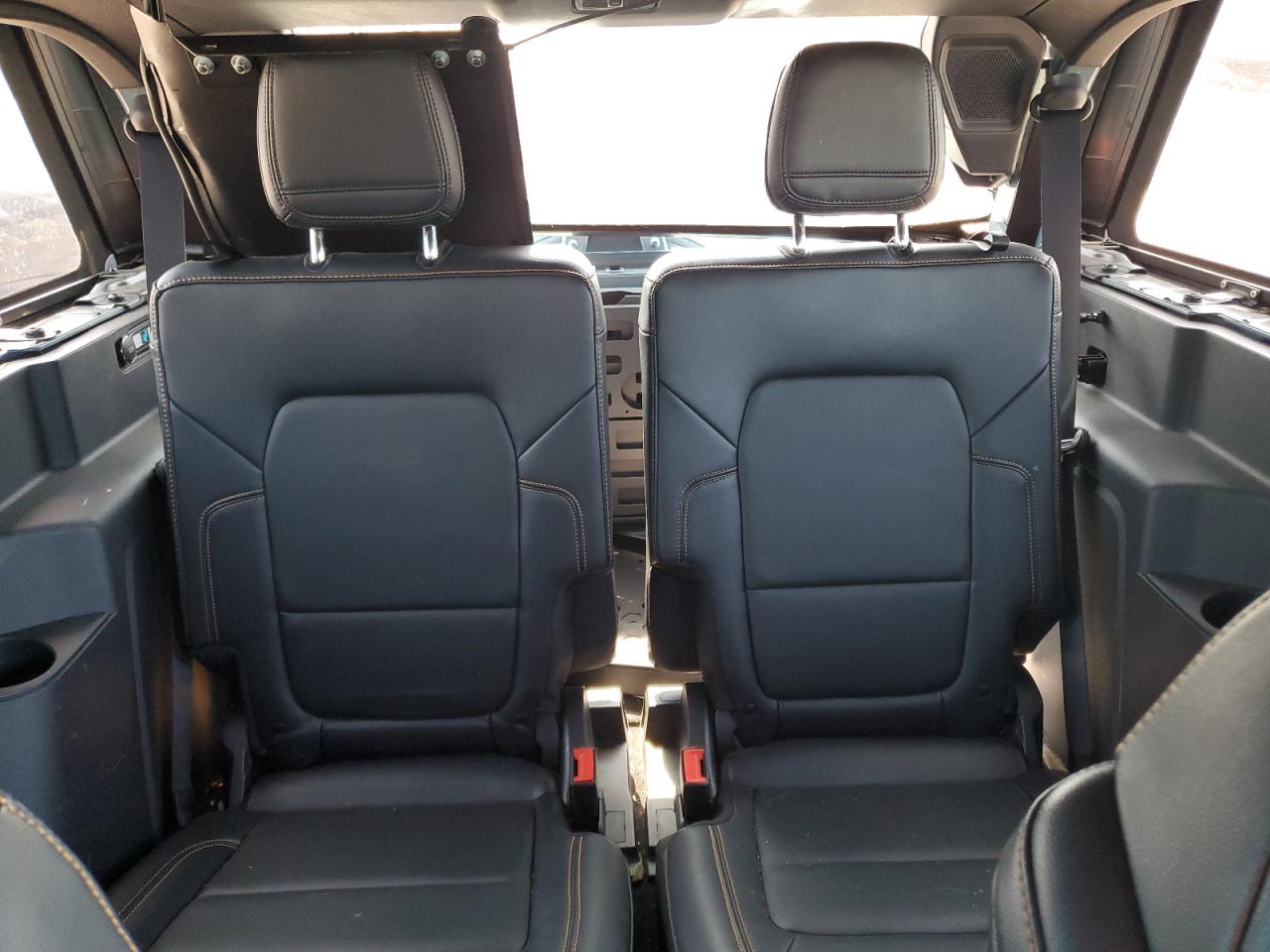 2023 Ford Bronco Base VIN: 1FMDE5CH7PLB26183 Lot: 64806104