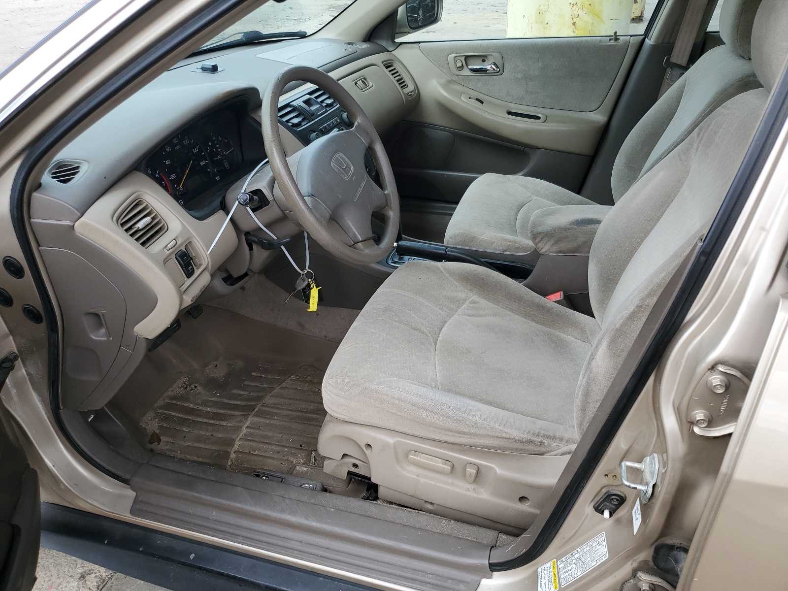 1HGCG16451A021464 2001 Honda Accord Lx