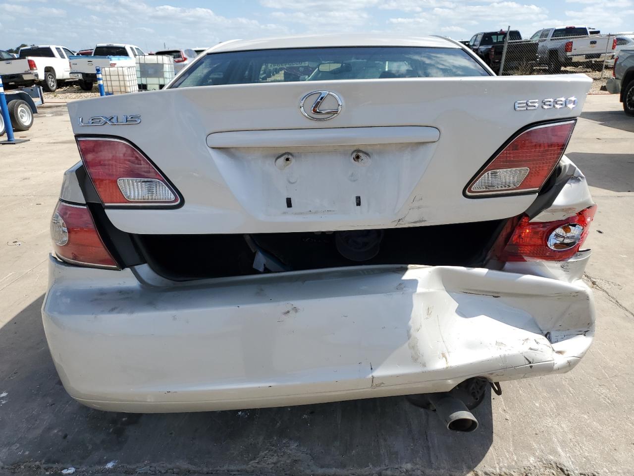 2004 Lexus Es 330 VIN: JTHBA30G240015799 Lot: 65534984