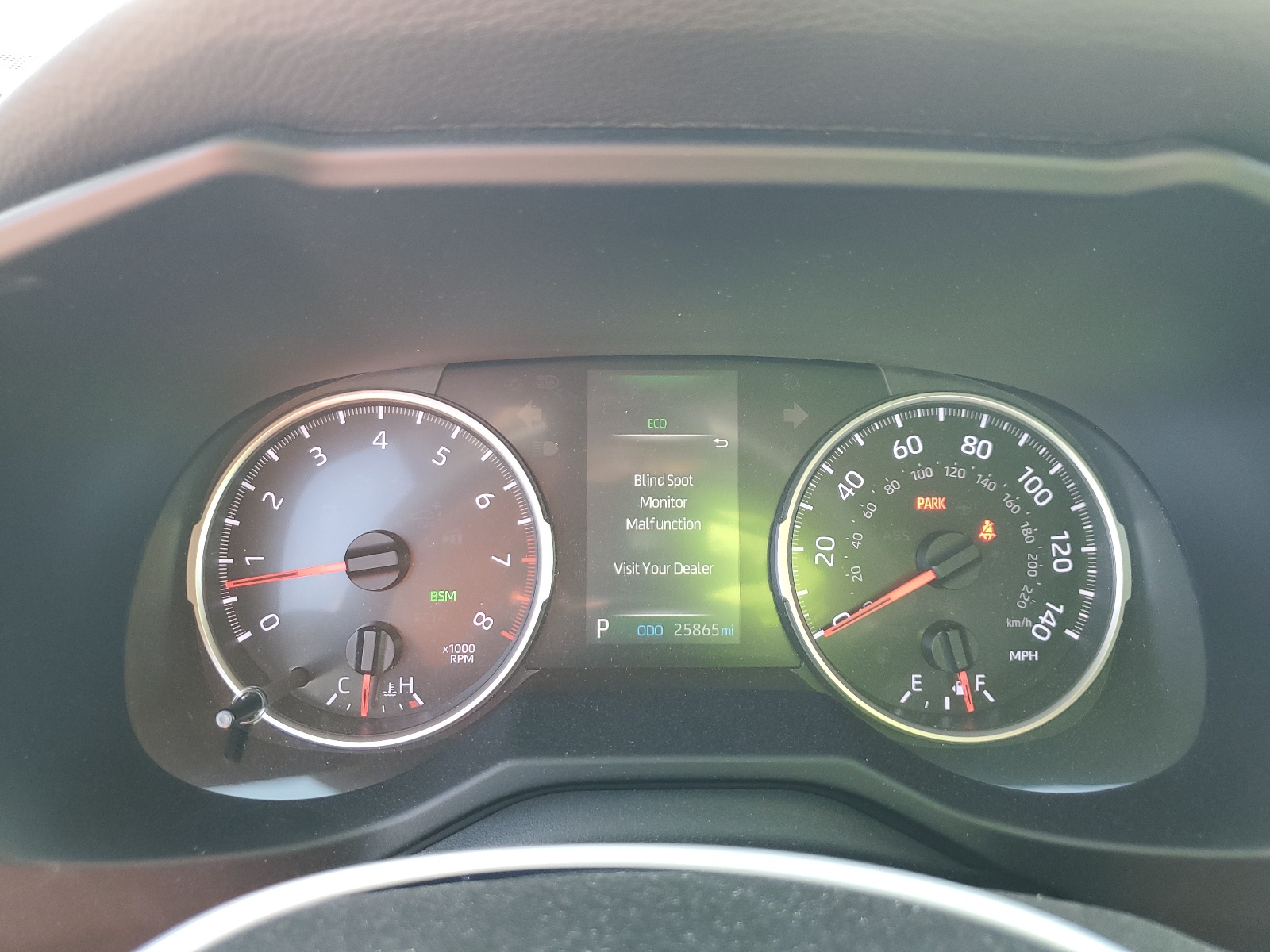 2T3P1RFV7MW176404 2021 Toyota Rav4 Xle