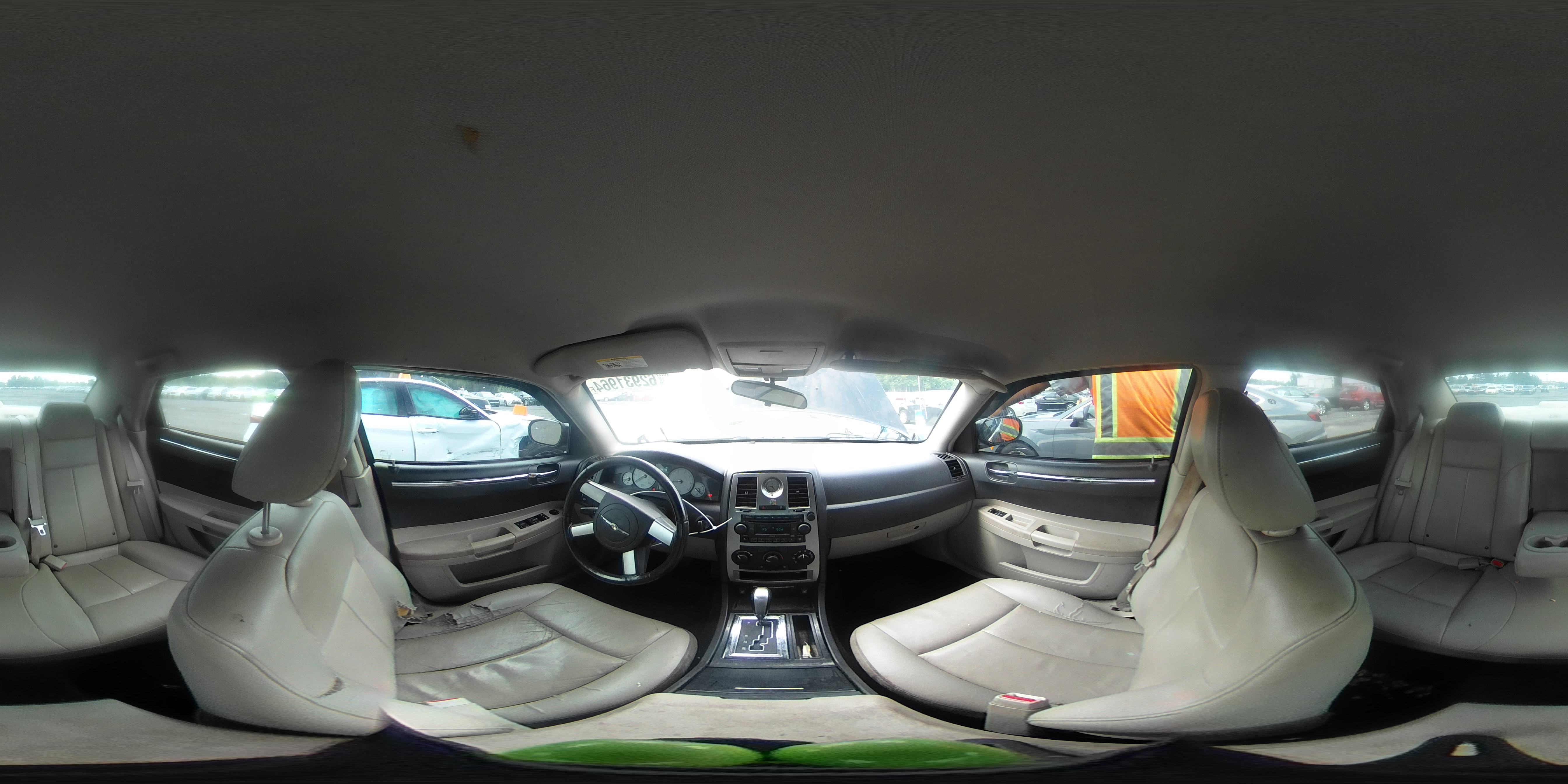 2007 Chrysler 300 Touring VIN: 2C3KA53G97H612414 Lot: 62931964