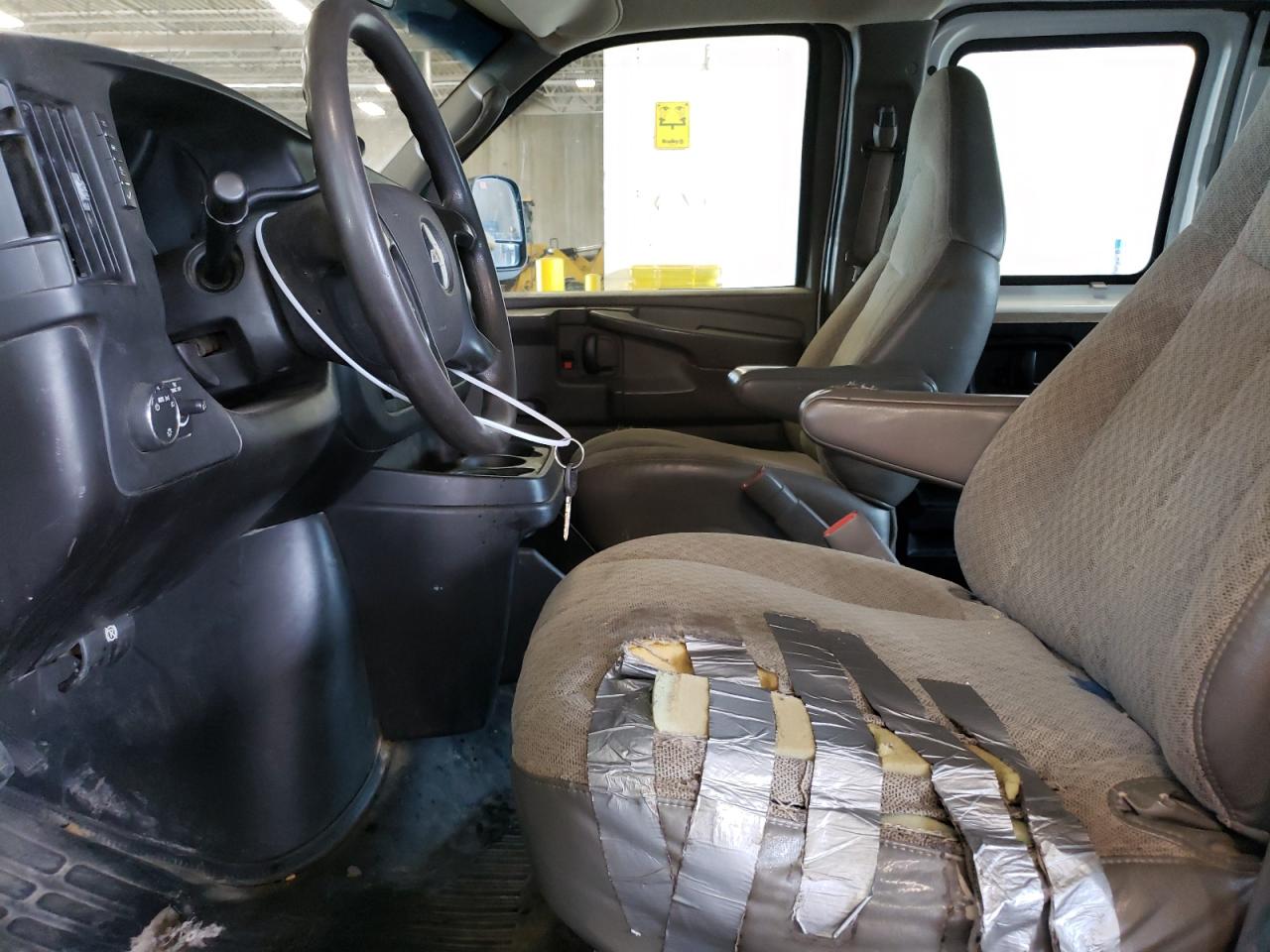 2008 Chevrolet Express G3500 VIN: 1GCHG35K981157056 Lot: 64573364