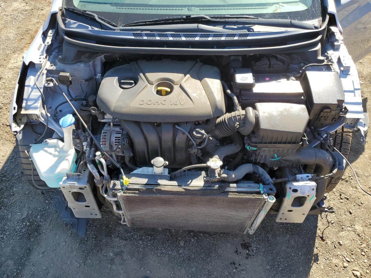 2014 Hyundai Elantra - Image 11
