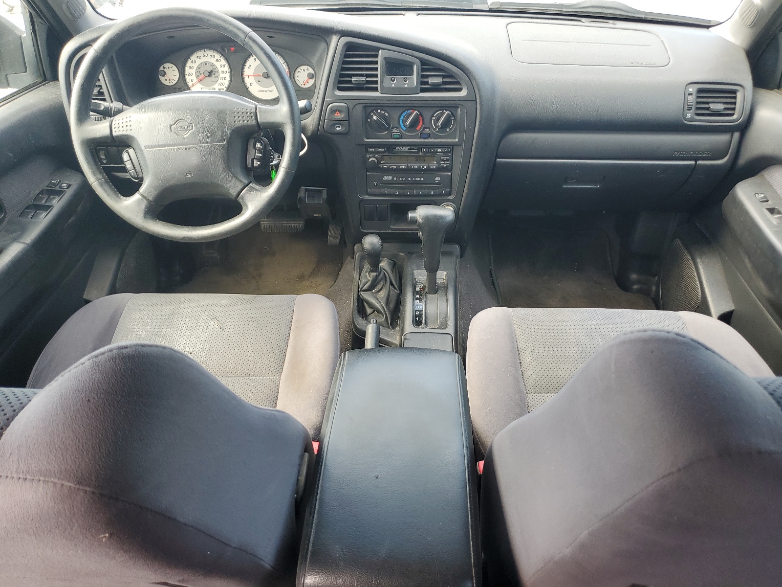 JN8DR07Y31W500496 2001 Nissan Pathfinder Le