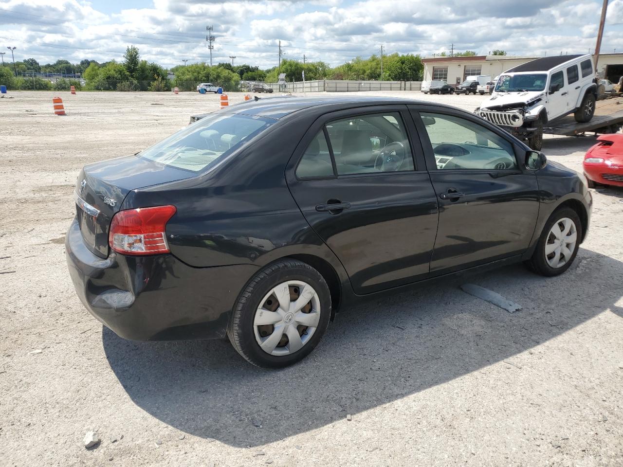 2008 Toyota Yaris VIN: JTDBT923381211985 Lot: 63861704