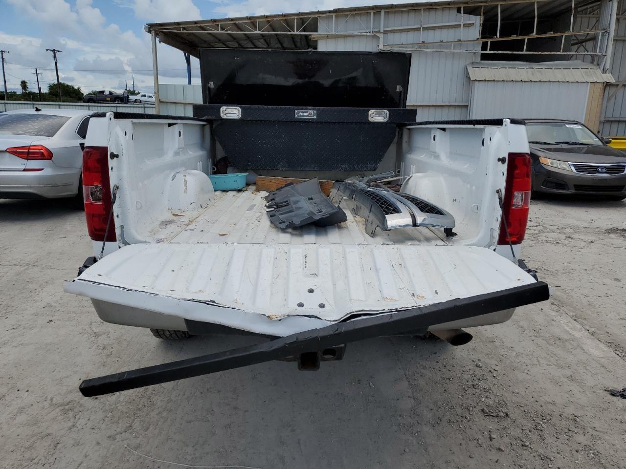 2011 Chevrolet Silverado C2500 Heavy Duty VIN: 1GC2CVCG8BZ313785 Lot: 62652044