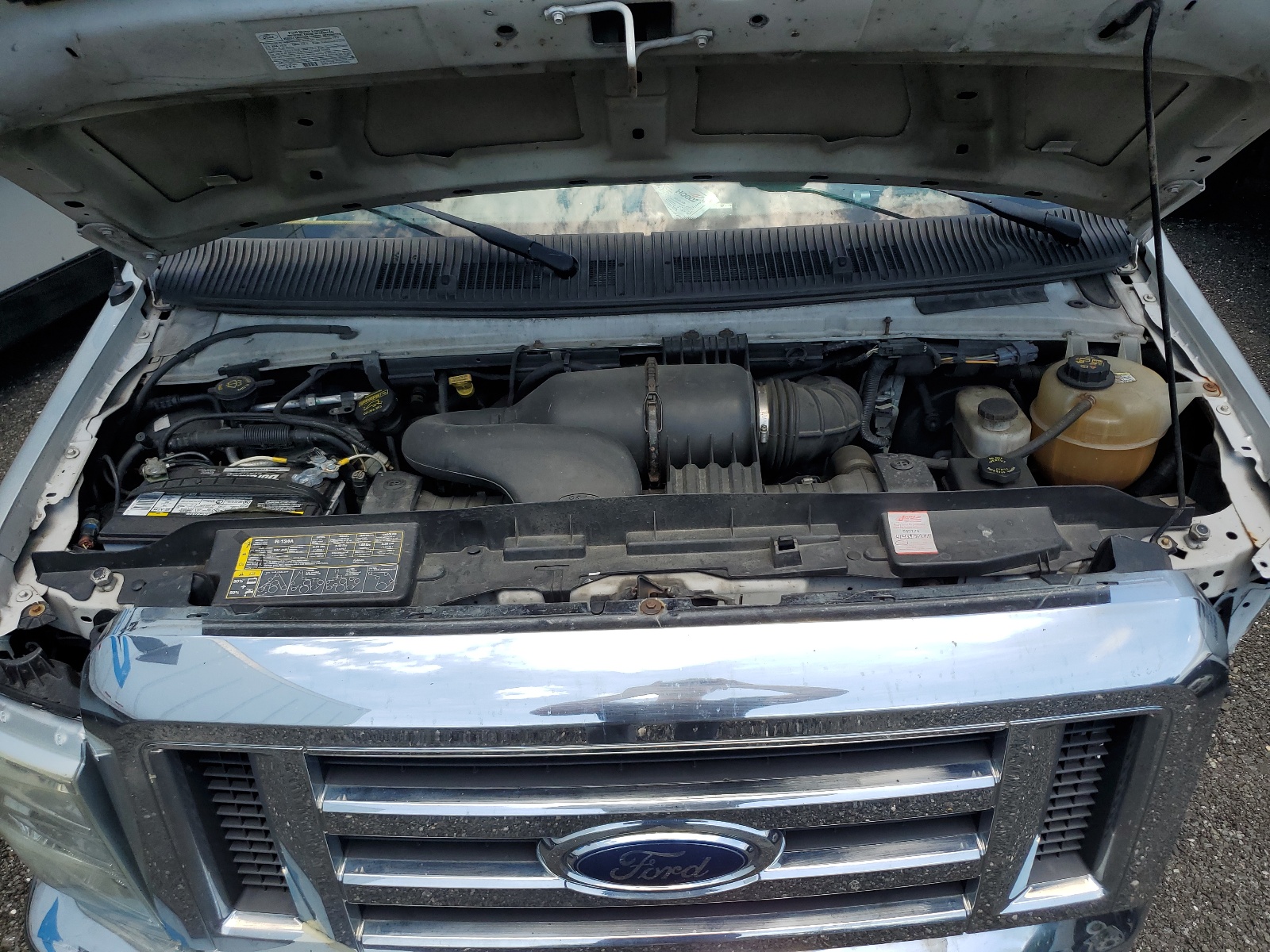 1FDSE35L09DA59517 2009 Ford Econoline E350 Super Duty Cutaway Van