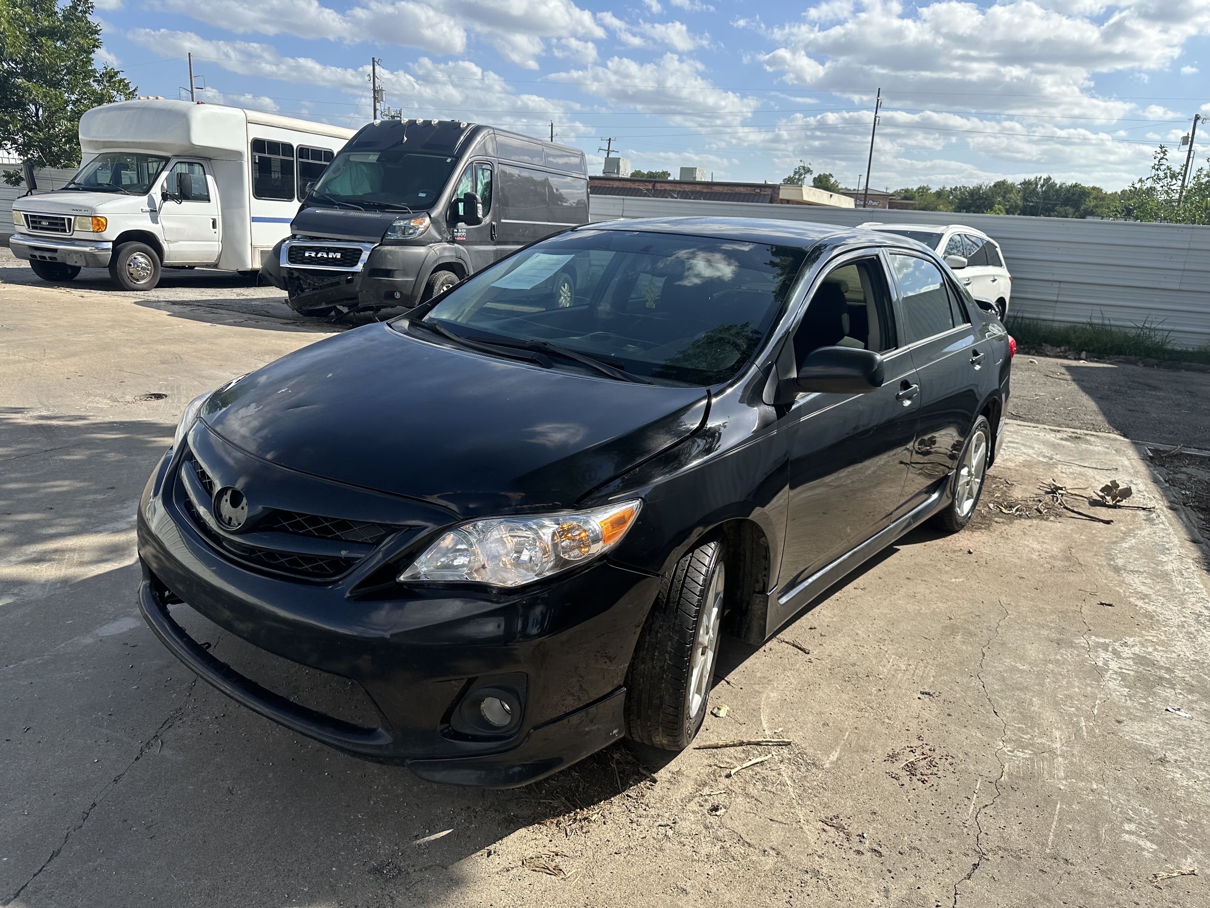 2012 Toyota Corolla Base vin: 5YFBU4EE6CP030512