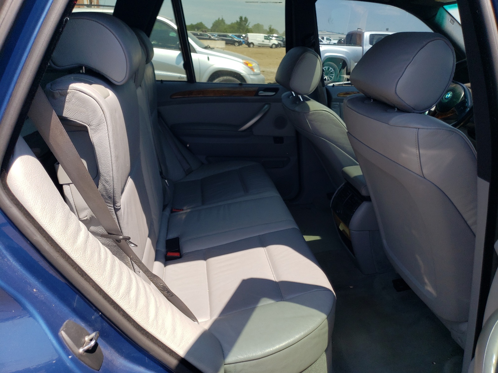 WBAFA53561LM79226 2001 BMW X5 3.0I