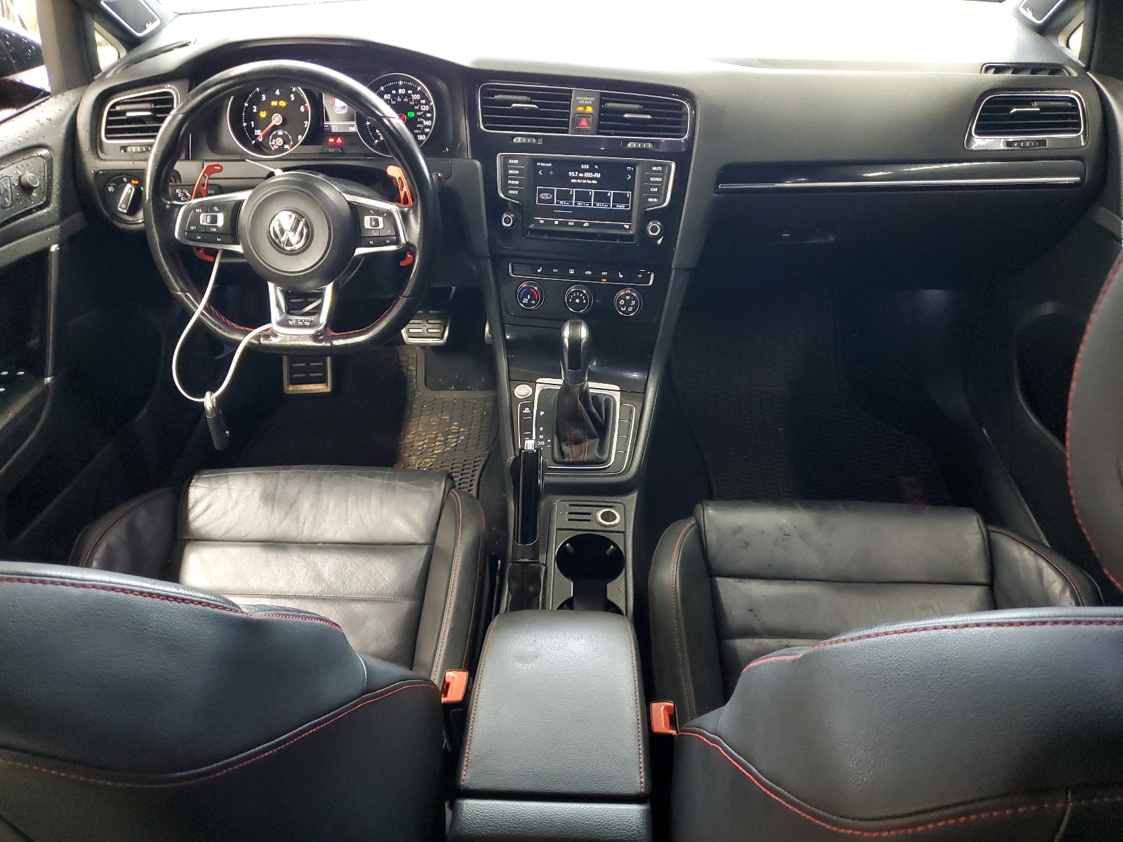 3VW4T7AU8GM008936 2016 Volkswagen Gti S/Se