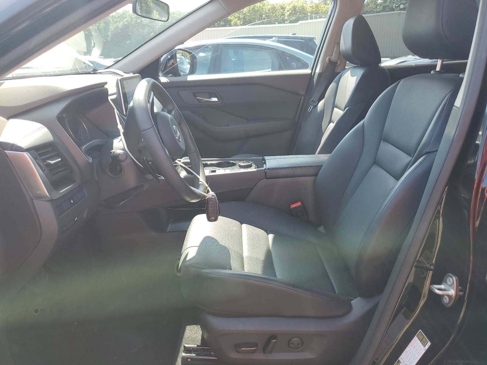 JN8BT3BB2PW465097 2023 Nissan Rogue Sv