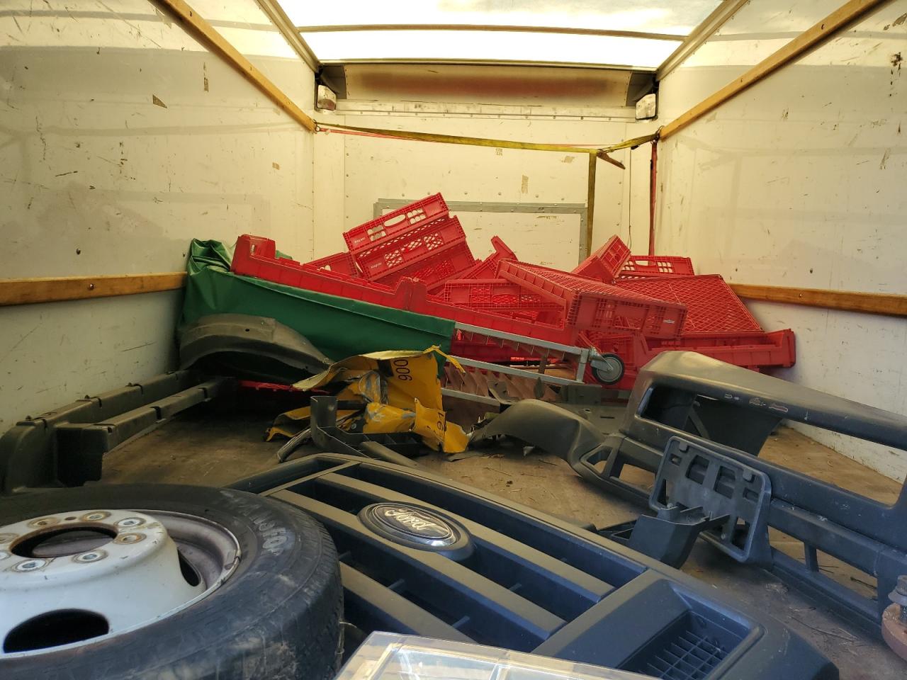 2019 Ford Econoline E350 Super Duty Cutaway Van VIN: 1FDWE3FS5KDC23406 Lot: 62045384