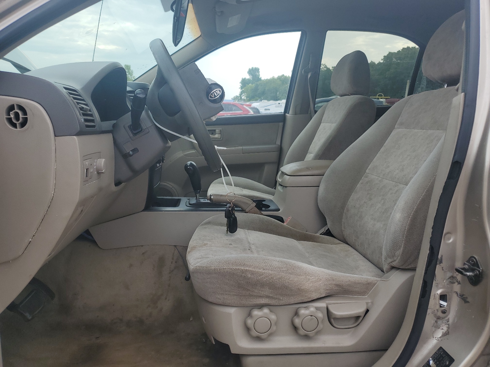 KNDJC733255475265 2005 Kia Sorento Ex