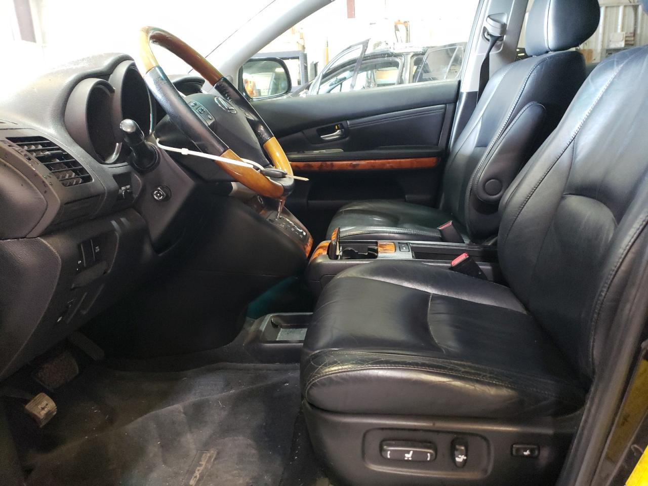 2007 Lexus Rx 350 VIN: 2T2HK31U47C042201 Lot: 62731214