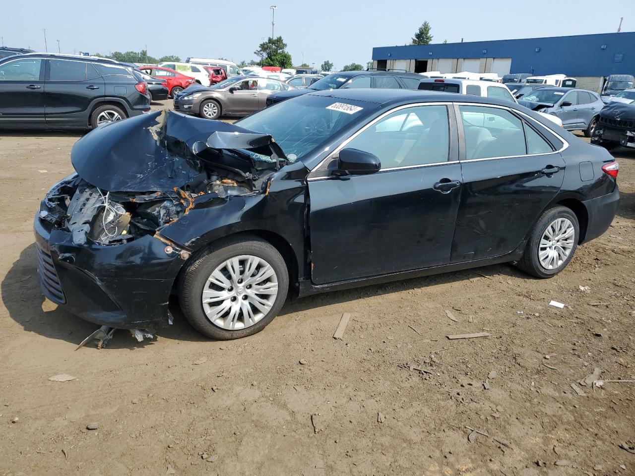 VIN 4T4BF1FK3GR569600 2016 TOYOTA CAMRY no.1