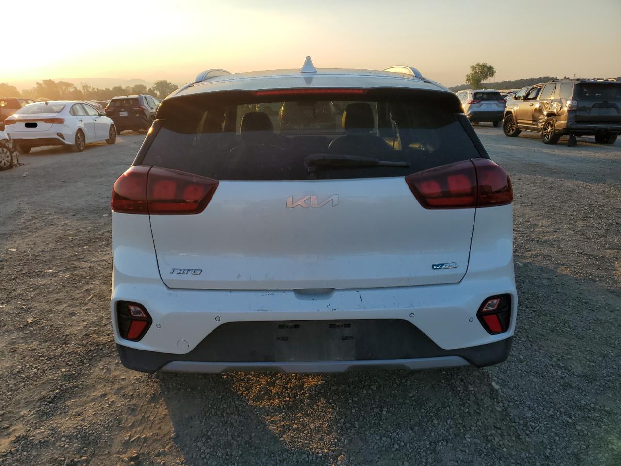 2022 Kia Niro Lx VIN: KNDCB3LC5N5546964 Lot: 63724614