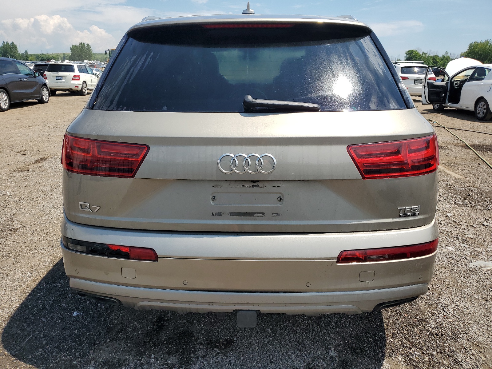 WA1VAAF75HD052235 2017 Audi Q7 Prestige