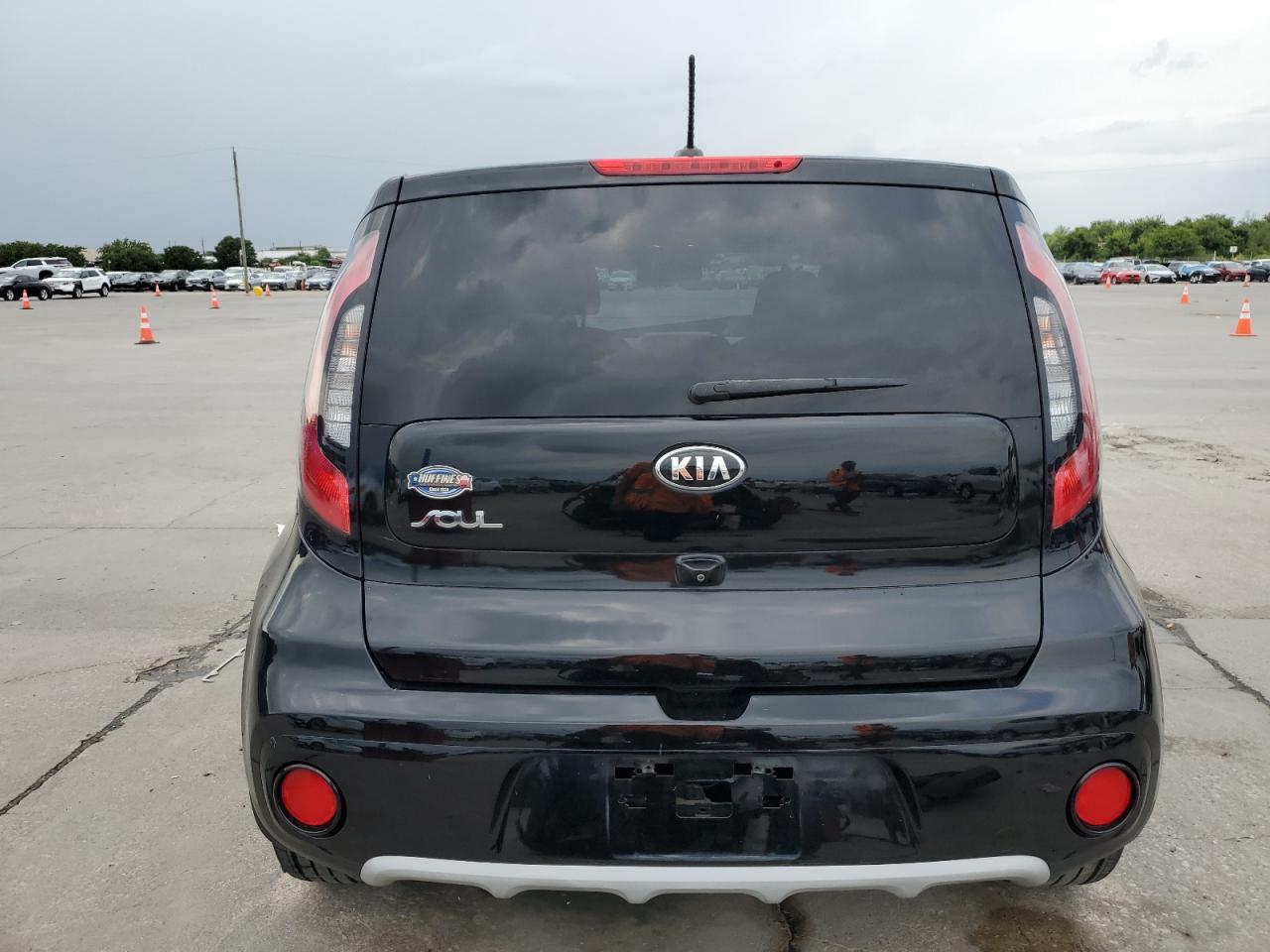 2019 Kia Soul + VIN: KNDJP3A53K7665643 Lot: 64164114